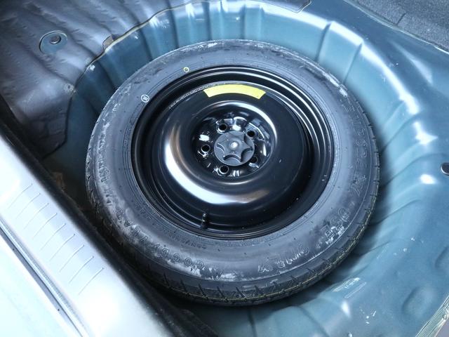 シーマ 450XL 純正DVDナビ CD/DVD再生 ETC キーレス HIDライト ウッドコンビハンドル パワーシート 助手席オットマン リアスモークガラス ドアバイザー 純正16インチアルミ(45枚目)