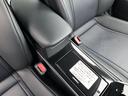 ベースグレード　水素自動車　純正ＳＤナビ　ＣＤ／ＤＶＤ／Ｂｌｕｅｔｏｏｔｈ／ＴＶ再生　バックカメラ　ＥＴＣ　スマートキー　レーダークルコン　黒革シート　全席シートヒーター　ステアリングヒーター　ＬＥＤヘッドライト（34枚目）