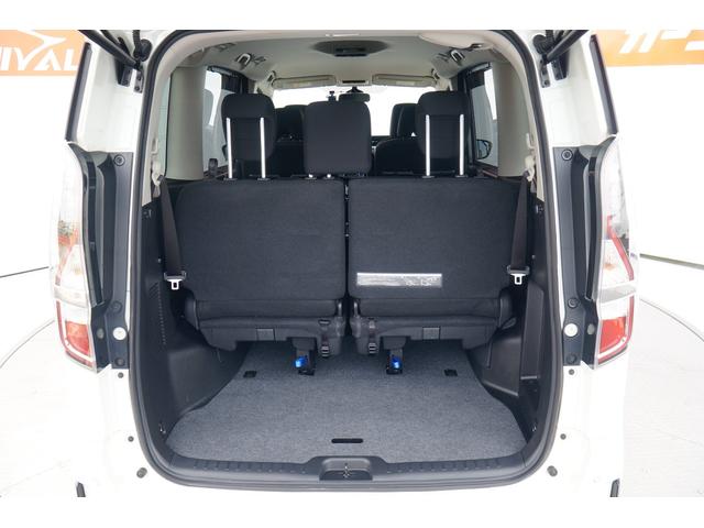 セレナ ｅ－パワー　ハイウェイスターＶ　ワンオーナー　禁煙車　社外メモリーナビ　フルセグ　バックカメラ　Ｂｌｕｅｔｏｏｔｈ　ＥＴＣ　ドラレコ　両側パワースライドドア　レーダーブレーキサポート　クルコン　ハンズフリーオートスライド（15枚目）
