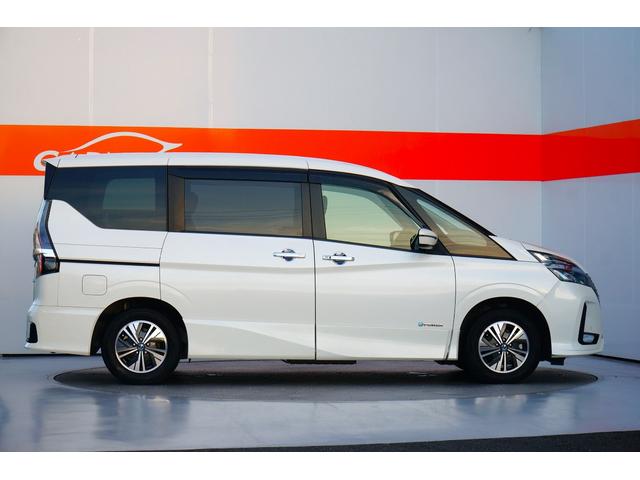 セレナ ｅ－パワー　ハイウェイスターＶ　ワンオーナー　禁煙車　社外メモリーナビ　フルセグ　バックカメラ　Ｂｌｕｅｔｏｏｔｈ　ＥＴＣ　ドラレコ　両側パワースライドドア　レーダーブレーキサポート　クルコン　ハンズフリーオートスライド（27枚目）