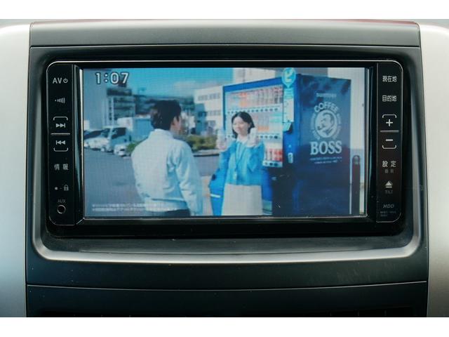 ノア Ｓ　純正ＨＤＤナビ　ＤＶＤ再生　ミュージックサーバー　地デジＴＶ　バックカメラ　ＥＴＣ　スマートキー＆プッシュスタート　両側自動スライドドア　ＨＩＤヘッドライト　フォグ　純正フルエアロ　純正アルミホイール（40枚目）