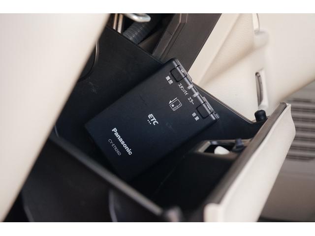 スペーシア ハイブリッドＸ　ユーザー買取車　社外メモリーナビ　ワンセグ　バックカメラ　ＢＬＵＥＴＯＯＴＨ　ＥＴＣ　ドラレコ　両側パワースライド　レーダーブレーキサポート　レーンキープアシスト　コーナーセンサー　シートヒーター（11枚目）