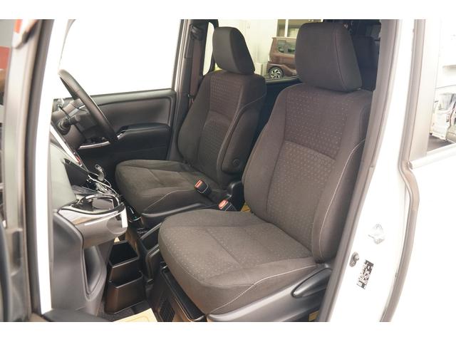 ノア ハイブリッドＧ　ワンオーナー　禁煙車　社外メモリーナビ　フルセグ　バックカメラ　ＥＴＣ　左パワースライド　レーダーブレーキサポート　レーンキープアシスト　シートヒーター　コーナーセンサー　クルコン　ＬＥＤヘッドライト（16枚目）