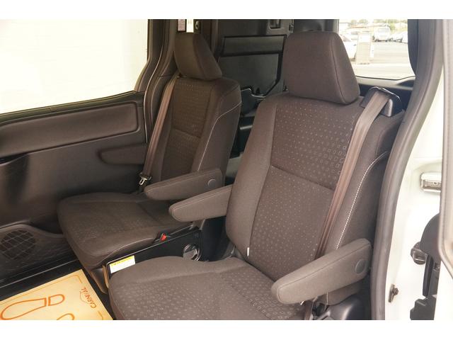 ノア ハイブリッドＧ　ワンオーナー　禁煙車　社外メモリーナビ　フルセグ　バックカメラ　ＥＴＣ　左パワースライド　レーダーブレーキサポート　レーンキープアシスト　シートヒーター　コーナーセンサー　クルコン　ＬＥＤヘッドライト（31枚目）