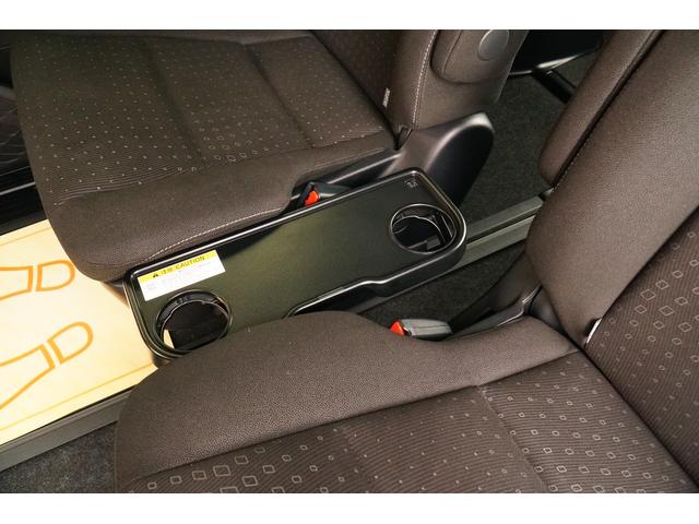 ノア ハイブリッドＧ　ワンオーナー　禁煙車　社外メモリーナビ　フルセグ　バックカメラ　ＥＴＣ　左パワースライド　レーダーブレーキサポート　レーンキープアシスト　シートヒーター　コーナーセンサー　クルコン　ＬＥＤヘッドライト（35枚目）