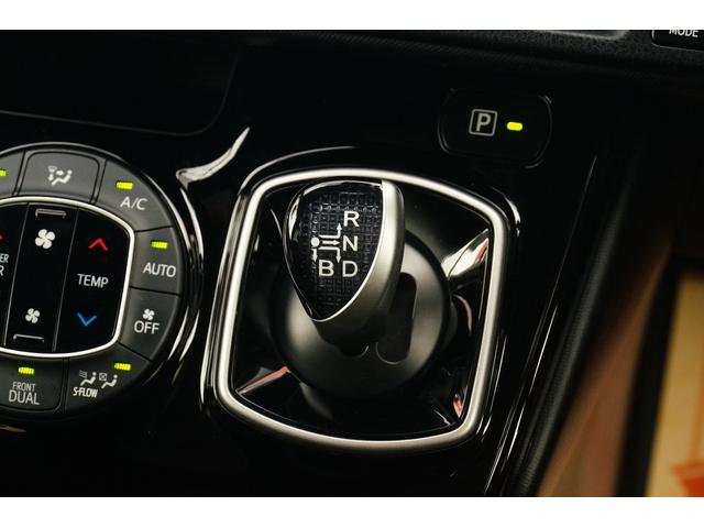 ノア ハイブリッドＧ　ワンオーナー　禁煙車　社外メモリーナビ　フルセグ　バックカメラ　ＥＴＣ　左パワースライド　レーダーブレーキサポート　レーンキープアシスト　シートヒーター　コーナーセンサー　クルコン　ＬＥＤヘッドライト（52枚目）