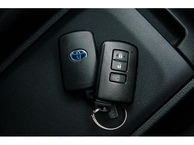 ノア ハイブリッドＧ　ワンオーナー　禁煙車　社外メモリーナビ　フルセグ　バックカメラ　ＥＴＣ　左パワースライド　レーダーブレーキサポート　レーンキープアシスト　シートヒーター　コーナーセンサー　クルコン　ＬＥＤヘッドライト（54枚目）