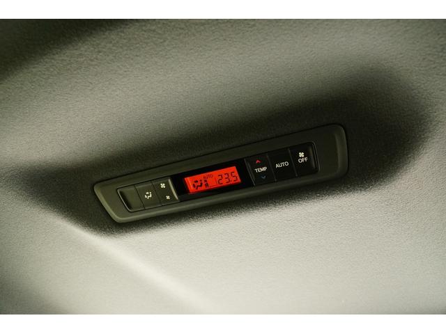 ノア ハイブリッドＧ　ワンオーナー　禁煙車　社外メモリーナビ　フルセグ　バックカメラ　ＥＴＣ　左パワースライド　レーダーブレーキサポート　レーンキープアシスト　シートヒーター　コーナーセンサー　クルコン　ＬＥＤヘッドライト（55枚目）