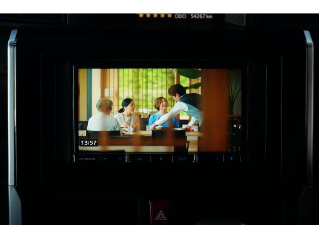 ルーミー カスタムG ワンオーナー 禁煙車 社外メモリーナビ フルセグ バックカメラ ETC ドラレコ レーダーブレーキサポート レーダークルーズコントロール レーンキープアシスト 両側パワースライド LEDヘッドライト(6枚目)