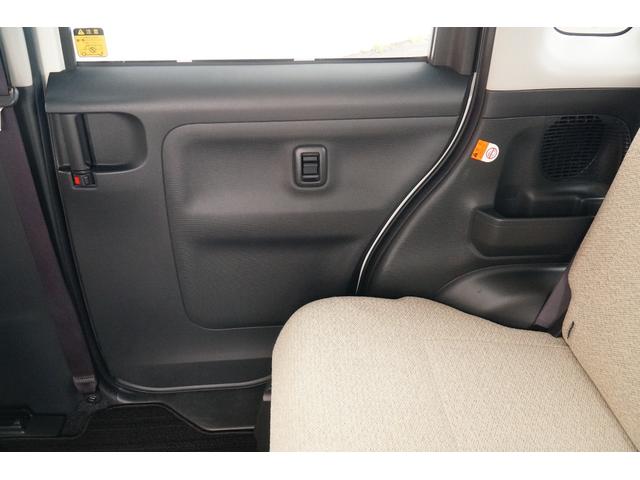 ムーヴキャンバス Ｘ　ＳＡＩＩＩ　ワンオーナー　禁煙車　社外メモリーナビ　フルセグ　ＢＬＵＥＴＯＯＴＨ　バックカメラ　ＥＴＣ　前後ドラレコ　両側パワースライド　レーダーブレーキサポート　レーンキープアシスト　オートライト　スマートキー（20枚目）