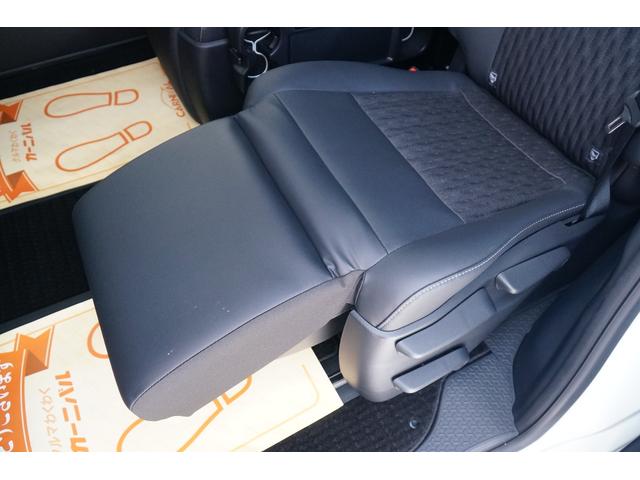 ノア Ｓ－Ｚ　ワンオーナー　禁煙車　純正ワイドナビ　フルセグ　バックカメラ　ＢＬＵＥＴＯＯＴＨ　ＣＤ　ＤＶＤ　ＥＴＣ２．０　ドラレコ　電動パーキングブレーキ　レーダークルーズコントロール　シートヒーター（18枚目）