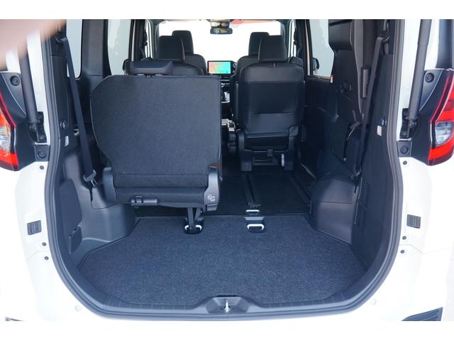 ノア Ｓ－Ｚ　ワンオーナー　禁煙車　純正ワイドナビ　フルセグ　バックカメラ　ＢＬＵＥＴＯＯＴＨ　ＣＤ　ＤＶＤ　ＥＴＣ２．０　ドラレコ　電動パーキングブレーキ　レーダークルーズコントロール　シートヒーター（28枚目）