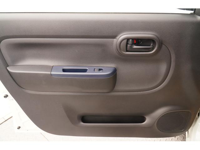 室内に大きな傷や汚れはございません！！