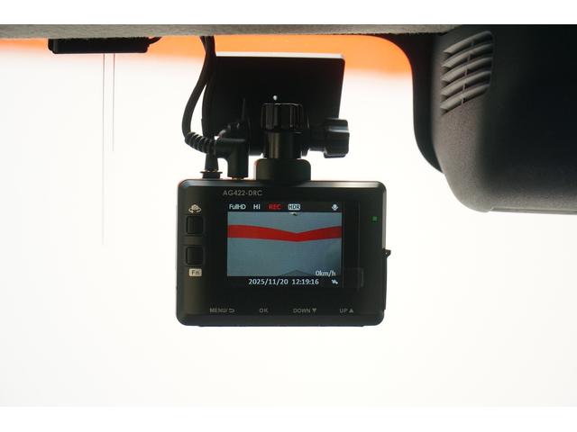 スペーシアカスタム ハイブリッドＸＳ　ワンオーナー　禁煙車　社外メモリーナビ　フルセグ　バックカメラ　ＢＬＵＥＴＯＯＴＨ　前後ドラレコ　ＥＴＣ　両側パワースライド　レーンキープアシスト　レーダークルーズコントロール　シートヒーター（11枚目）