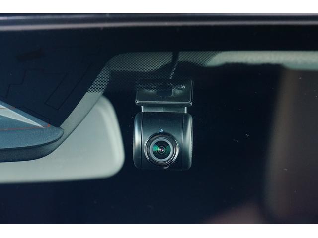 フロンクス ベースグレード　ワンオーナー　禁煙車　純正ワイドナビ　フルセグ　ＢＬＵＥＴＯＯＴＨ　全方位モニター　バックカメラ　ドラレコ　ＥＴＣ　レーダークルーズコントロール　レーンキープアシスト　電動パーキングブレーキ（13枚目）