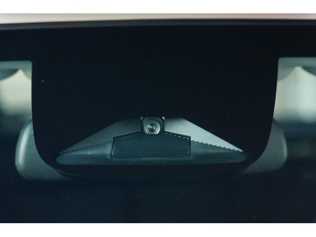 ヴェゼル e:HEV X ワンオーナー 禁煙車 純正ワイドナビ フルセグ BLUETOOTH バックカメラ ETC2.0 前後ドラレコ 置くだけ充電 レーダークルーズコントロール レーンキープアシスト 電動パーキングブレーキ(10枚目)