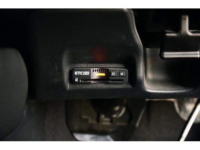 ヴェゼル e:HEV X ワンオーナー 禁煙車 純正ワイドナビ フルセグ BLUETOOTH バックカメラ ETC2.0 前後ドラレコ 置くだけ充電 レーダークルーズコントロール レーンキープアシスト 電動パーキングブレーキ(13枚目)