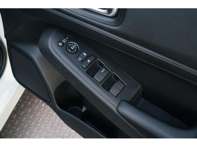 ヴェゼル e:HEV X ワンオーナー 禁煙車 純正ワイドナビ フルセグ BLUETOOTH バックカメラ ETC2.0 前後ドラレコ 置くだけ充電 レーダークルーズコントロール レーンキープアシスト 電動パーキングブレーキ(43枚目)