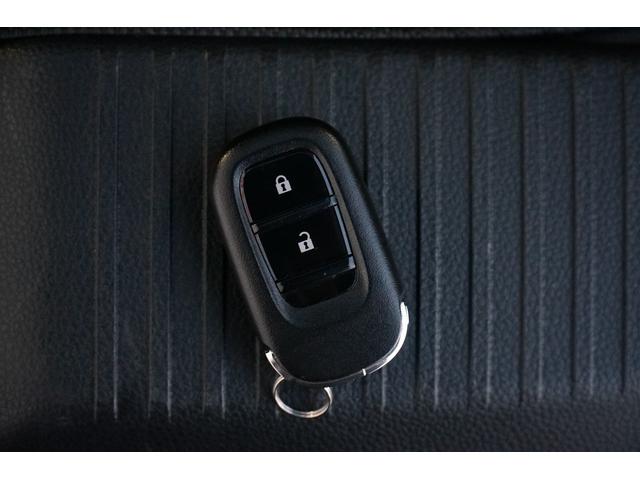 ヴェゼル e:HEV X ワンオーナー 禁煙車 純正ワイドナビ フルセグ BLUETOOTH バックカメラ ETC2.0 前後ドラレコ 置くだけ充電 レーダークルーズコントロール レーンキープアシスト 電動パーキングブレーキ(51枚目)