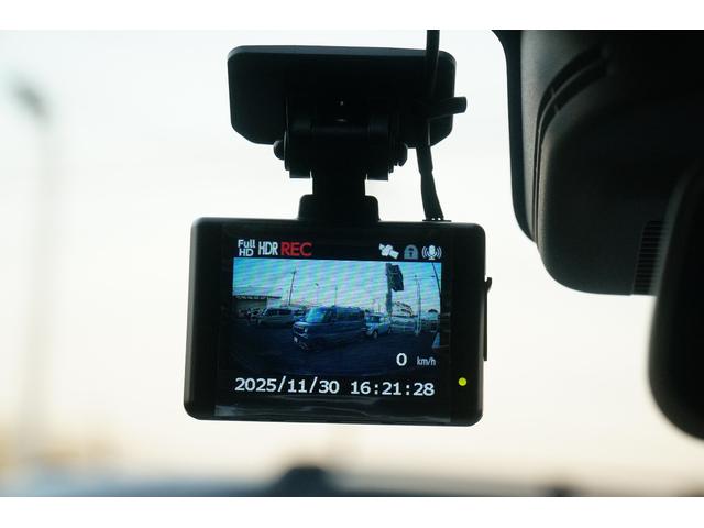 ワゴンＲ ハイブリッドＦＸ－Ｓ　ワンオーナー　禁煙車　社外メモリーナビ　ワンセグ　バックカメラ　ＥＴＣ　ドラレコ　シートヒーター　レーダークルーズコントロール　レーンキープアシスト　コーナーセンサー　オートハイビーム（9枚目）