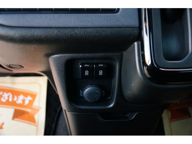 ソリオ ハイブリッドＭＸ　ワンオーナー　禁煙車　社外メモリーナビ　ワンセグ　バックカメラ　前後ドラレコ　左パワースライド　レーダークルーズコントロール　レーンキープアシスト　コーナーセンサー　シートヒーター　オートライト（34枚目）