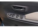 車のドアをロック、アンロックすると同時にドアミラーが自動で開閉するオートミラークローズシステム付き!
