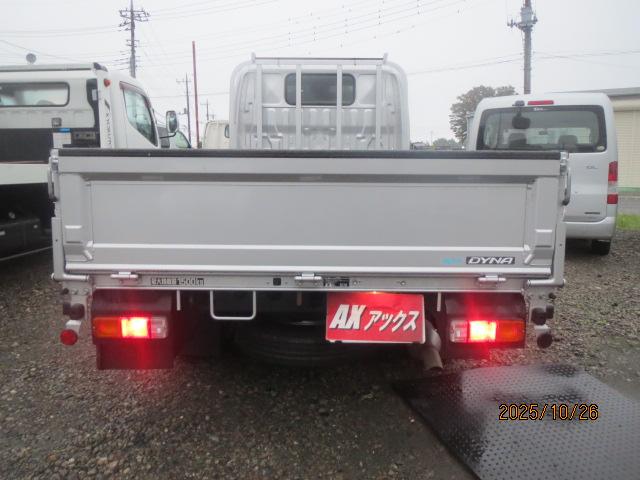 ダイナトラック （2枚目）