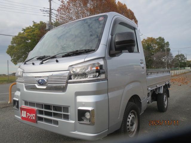 サンバートラック ＴＢスマートアシスト　取説書保証書用品登録保証書定期点検整備記録ＬＥＤヘッドライトＥＴＣスマートキー２個パワーウィンドウＣＶＴプッシュスタート　リクエストスイッチフォグランプ純正メッキグリル電動格納式ミラー荷台作業用ライト（4枚目）