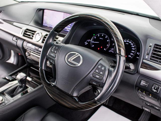 LS460 バージョンC Iパッケージ 黒革プリクラ 1オナ(11枚目)