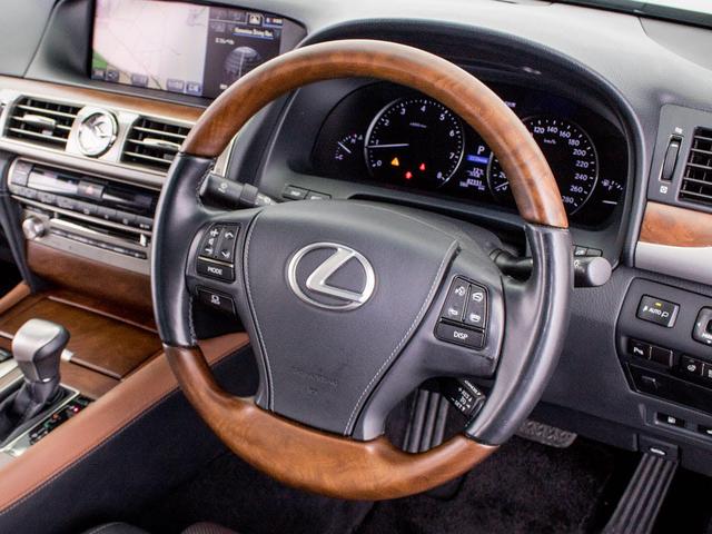 LS460 バージョンC Iパッケージ 最終 サンルーフ(10枚目)
