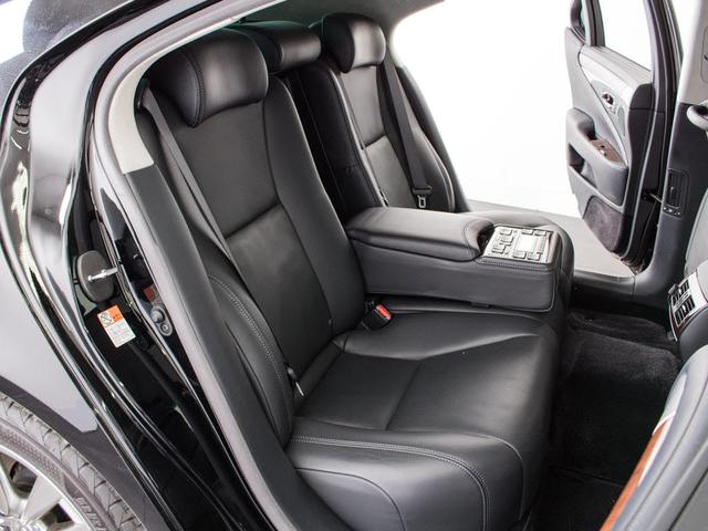 LS600h VerL 最終型 SDマルチ 黒本革 禁煙(18枚目)