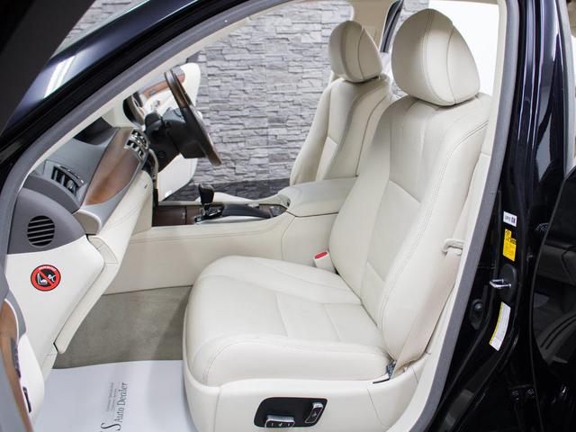 LS600hL エグゼクティブパッケージ 本革 リヤモニター(12枚目)