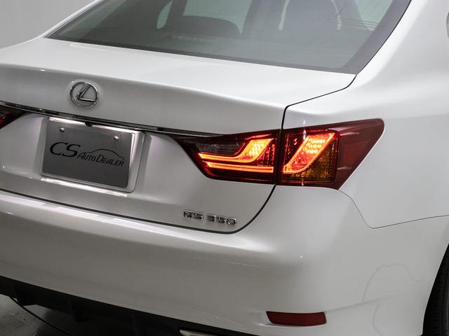 ＧＳ３５０　バージョンＬ　（新品スピンドルバンパー）（整備記録簿１１枚）（後席コントロールパネル）（連眼ＬＥＤライト）（助手席オットマン）（ＳＤナビ）（黒本革シート）（クルーズコントロール）（冷暖房シート）(31枚目)