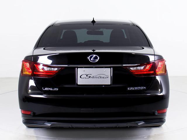 ＧＳ ＧＳ３００ｈ　Ｉパッケージ　（禁煙車）（黒革シート）（スピンドル）（エアシート）（シートヒーター）（ＬＥＤライト）（クレンツェ２０インチアルミホイール）（ＨＤＤワイドマルチナビ）（レギュラーガソリン対応）（整備記録簿１４枚）（11枚目）