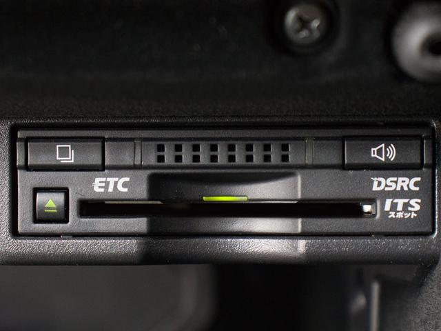 ＩＳ ＩＳ３００ｈ　Ｆスポーツモードプラス　（レーダークルーズ）（プリクラッシュ）（クリアランスソナー）（コンビレザーシート）（シートヒーター）（エアシート）（連眼ＬＥＤヘッドライト）（ＳＤナビ）（Ｂｌｕｅｔｏｏｔｈ）（カラーバックモニター）（33枚目）