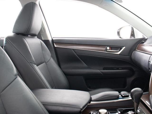 ＧＳ ＧＳ４５０ｈ　Ｉパッケージ　（禁煙車）（サンルーフ）（スピンドルバンパーカスタム）（連眼ＬＥＤヘッドライト）（黒本革シート）（ＨＤＤワイドマルチナビ）（コンビハンドル）（エアシート）（シートヒーター）クルーズコントロール）（31枚目）