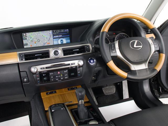 ＧＳ ＧＳ３００ｈ　Ｉパッケージ　（禁煙車）（ワンオーナー）（新品スピンドル）（黒本革シート）（エアシート）（シートヒーター）（ＢＳＭ）（クリアランスソナー）（連眼ＬＥＤヘッドライト）（ＨＤＤワイドマルチナビ）（クルーズコントロール）（28枚目）