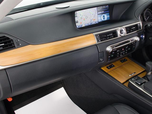 ＧＳ ＧＳ３００ｈ　Ｉパッケージ　（禁煙車）（ワンオーナー）（新品スピンドル）（黒本革シート）（エアシート）（シートヒーター）（ＢＳＭ）（クリアランスソナー）（連眼ＬＥＤヘッドライト）（ＨＤＤワイドマルチナビ）（クルーズコントロール）（31枚目）