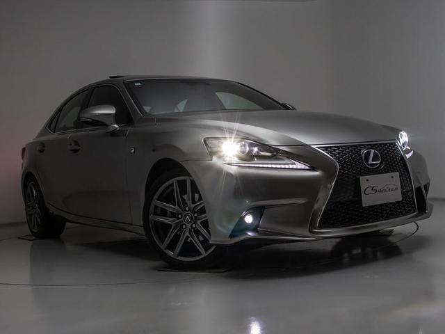 ＩＳ ＩＳ３００ｈ　Ｆスポーツ　（禁煙車）（サンルーフ）（アルミホイール傷無し）（Ｆスポーツ専用赤ハーフレザーシート）（連眼ＬＥＤヘッドライト）（ＳＤマルチナビ）（シートヒーター）（クルーズコントロール）（バックモニター）（22枚目）