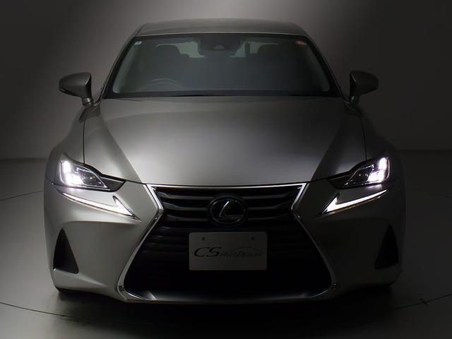 ＩＳ ＩＳ３００ｈ　バージョンＬ　（後期型）（整備記録簿１６枚）（全画面ＳＤナビ）（ＡＷリペア実施車両）（セーフティシステム＋）（衝突軽減）（レーダークルーズ）（ＢＳＭ）（クリアランスソナー）（黒本革）（冷暖房シート）（ＬＥＤライト）（20枚目）