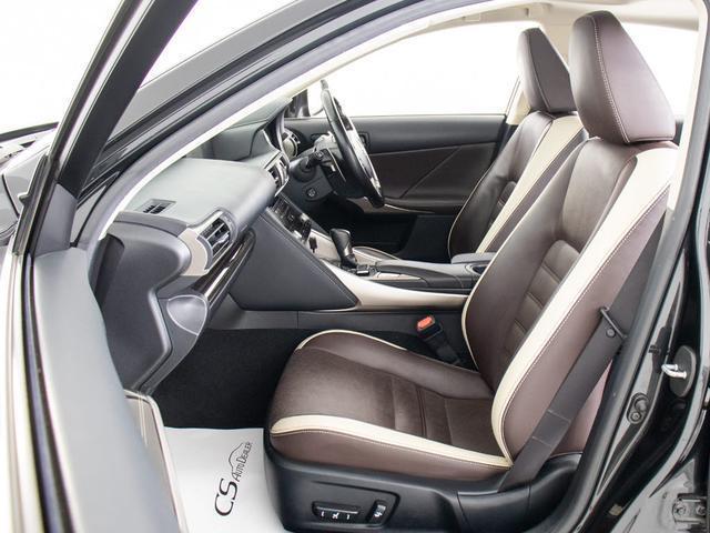 ＩＳ ＩＳ３００ｈ　バージョンＬ　（禁煙車）（後期型）（サンルーフ）（全画面ＳＤナビ）（マークレビンソン）（ＢＳＭ）（ＲＣＴＡ）（クリアランスソナー）（セーフティシステム＋）（連眼ＬＥＤライト）（茶本革）（冷暖房シート）（前車追従）（25枚目）