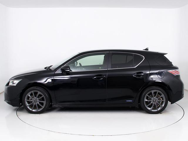 ＣＴ ＣＴ２００ｈ　Ｆスポーツ　（禁煙車）（スピンドルバンパー）（クリアランスソナー）（オートクルーズコントロール）（シートヒーター）（ステアリングヒーター）（ＬＥＤヘッドライト）（ＨＤＤマルチナビ）（バックモニター）（フルセグ）（12枚目）