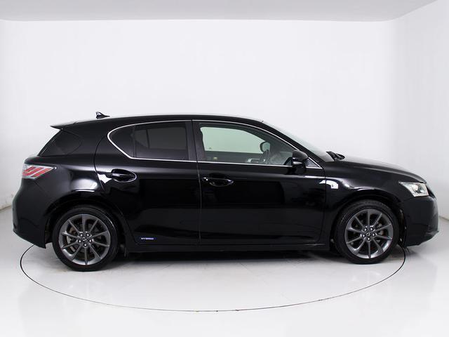 ＣＴ ＣＴ２００ｈ　Ｆスポーツ　（禁煙車）（スピンドルバンパー）（クリアランスソナー）（オートクルーズコントロール）（シートヒーター）（ステアリングヒーター）（ＬＥＤヘッドライト）（ＨＤＤマルチナビ）（バックモニター）（フルセグ）（16枚目）