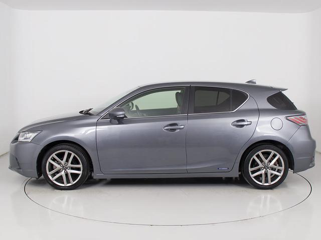 ＣＴ ＣＴ２００ｈ　クールツーリングスタイル　（禁煙車）（後期型）（記録簿１７枚）（ＳＤナビ）（特別仕様車）（レーダークルーズ）（プリクラッシュ）（クリアランスソナー）（パワーシート）（シートヒーター）（ハーフレザーシート）（バックカメラ）ＬＥＤ（13枚目）