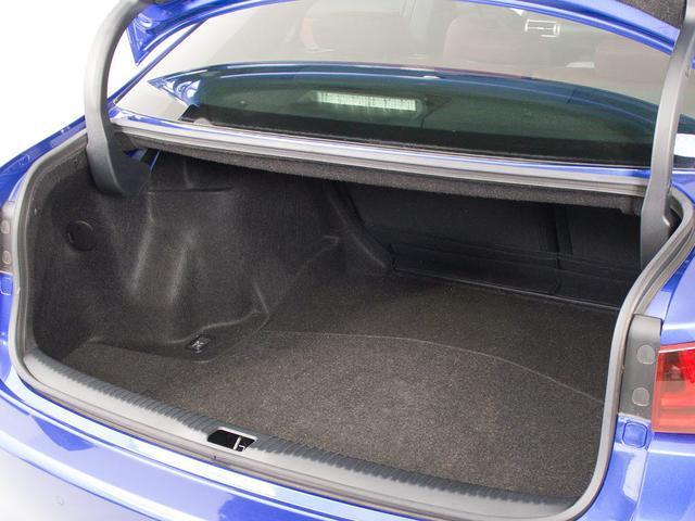 ＩＳ ＩＳ２５０　Ｆスポーツ　（禁煙車）（サンルーフ）（マークレビンソン）（Ｆスポーツ専用赤本革）（シートヒーター）（エアシート）（障害物センサー）（ＬＥＤヘッドライト）（オートクルーズ）（ＳＤナビ）（Ｂｌｕｅｔｏｏｔｈ）（22枚目）
