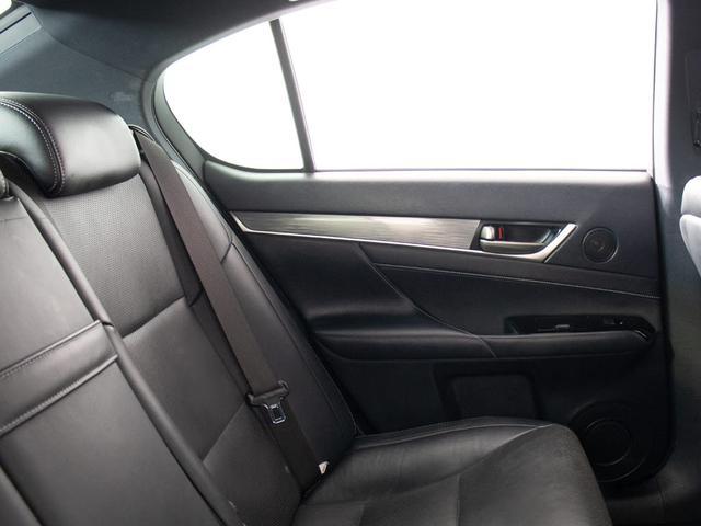 ＧＳ ＧＳ３００ｈ　Ｆスポーツ　（禁煙車）（点検整備記録簿１８枚）（スピンドルエアロ）（エアシート）（パワートランク）（ＬＥＤヘッドライト）（黒本革）（シートメモリー）（パワーシート）（ＨＤＤマルチナビ）（クルーズコントロール）（35枚目）