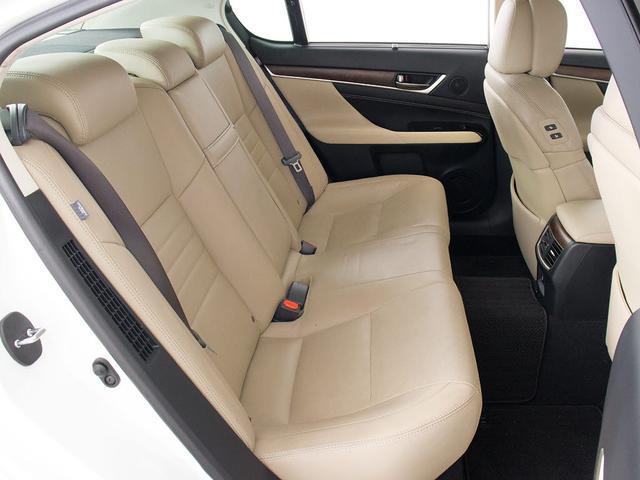 ＧＳ ＧＳ３００ｈ　バージョンＬ　（後期型）（モデリスタエアロ）（整備記録簿１２枚）（全画面ＳＤナビ）（マークレビンソン）（シートヒーター）（エアシート）（セーフティシステム＋）（レーダクルーズ）（衝突軽減）（ＢＳＭ）パワートランク）（27枚目）