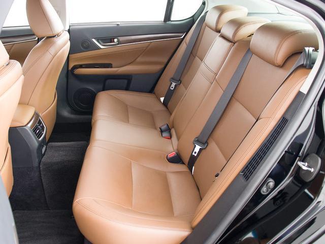 ＧＳ ＧＳ４５０ｈ　Ｉパッケージ　（禁煙車）（スピンドルバンパーカスタム）（クリアランスソナー）（ＨＵＤ）（茶本革）（シートヒーター）（エアシート）（シートメモリー）（電動シート）（ステアリングヒーター）（オートクルーズコントロール）（28枚目）