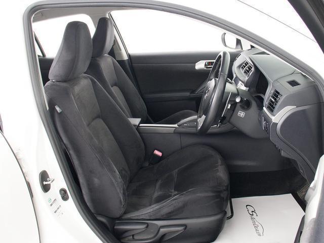 ＣＴ ＣＴ２００ｈ　バージョンＣ　（禁煙車）（記録簿２３枚）（新品スピンドル）（ＬＥＤヘッドライト）（オートクルーズ）（シートヒーター）（ＨＤＤマルチナビ）（カラーバックモニター）（Ｂｌｕｅｔｏｏｔｈオーディオ）（ＤＶＤ＆ＣＤ再生可）（25枚目）