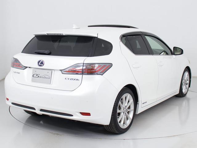 ＣＴ ＣＴ２００ｈ　バージョンＬ　（禁煙車）（スピンドルエアロ）（サンルーフ）（整備記録簿１５枚）（黒本革シート）（連眼ＬＥＤライト）（シートヒーター）（クリアランスソナー）（オートクルーズ）（ＨＤＤマルチナビ）（バックモニター）（16枚目）